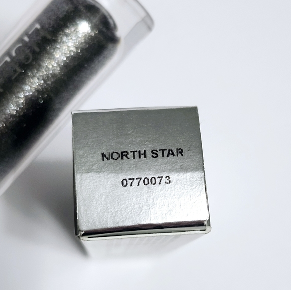 Lise Watier Glitter Liner & Shadow North Star NIB - Picture 3 of 7